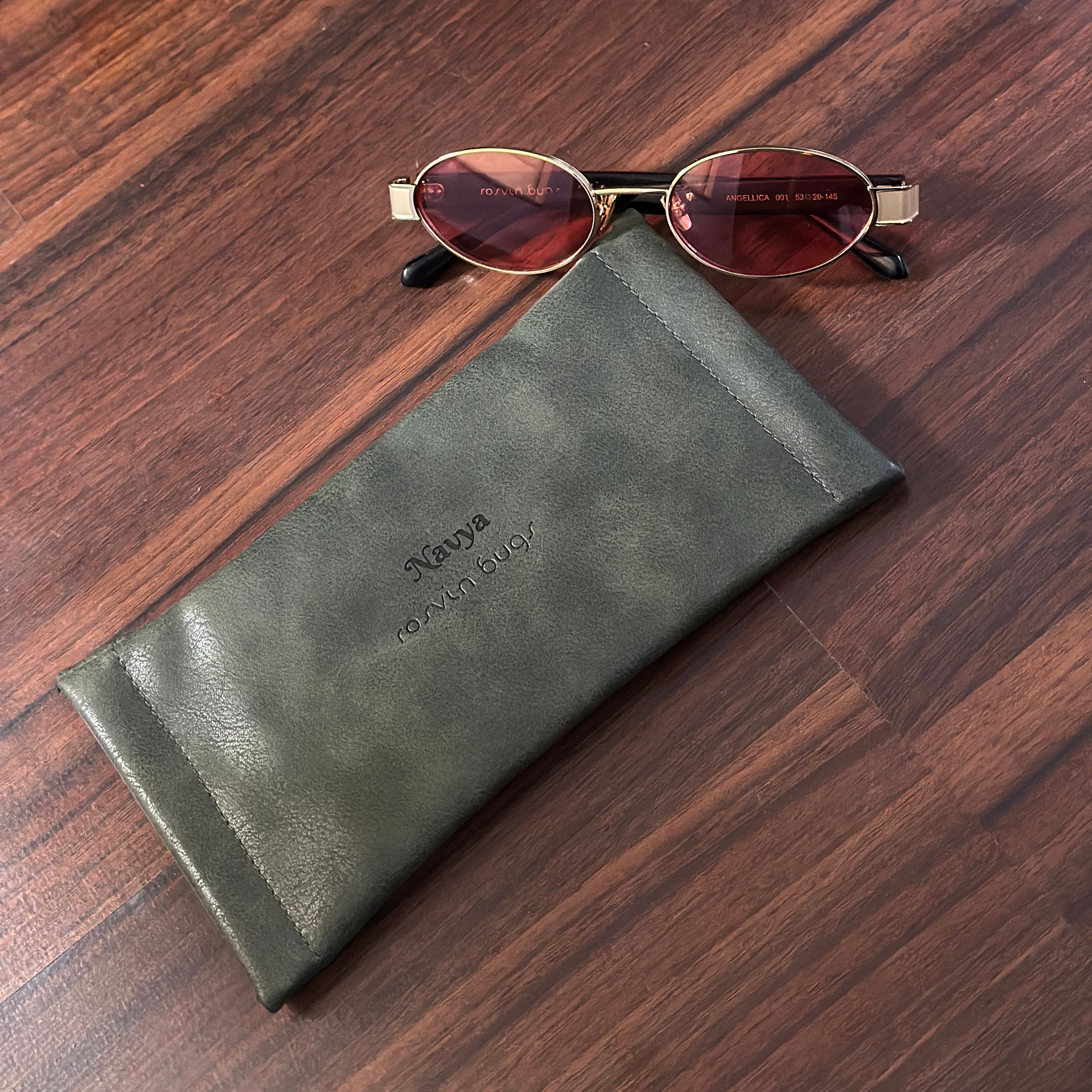 DUAL POUCH