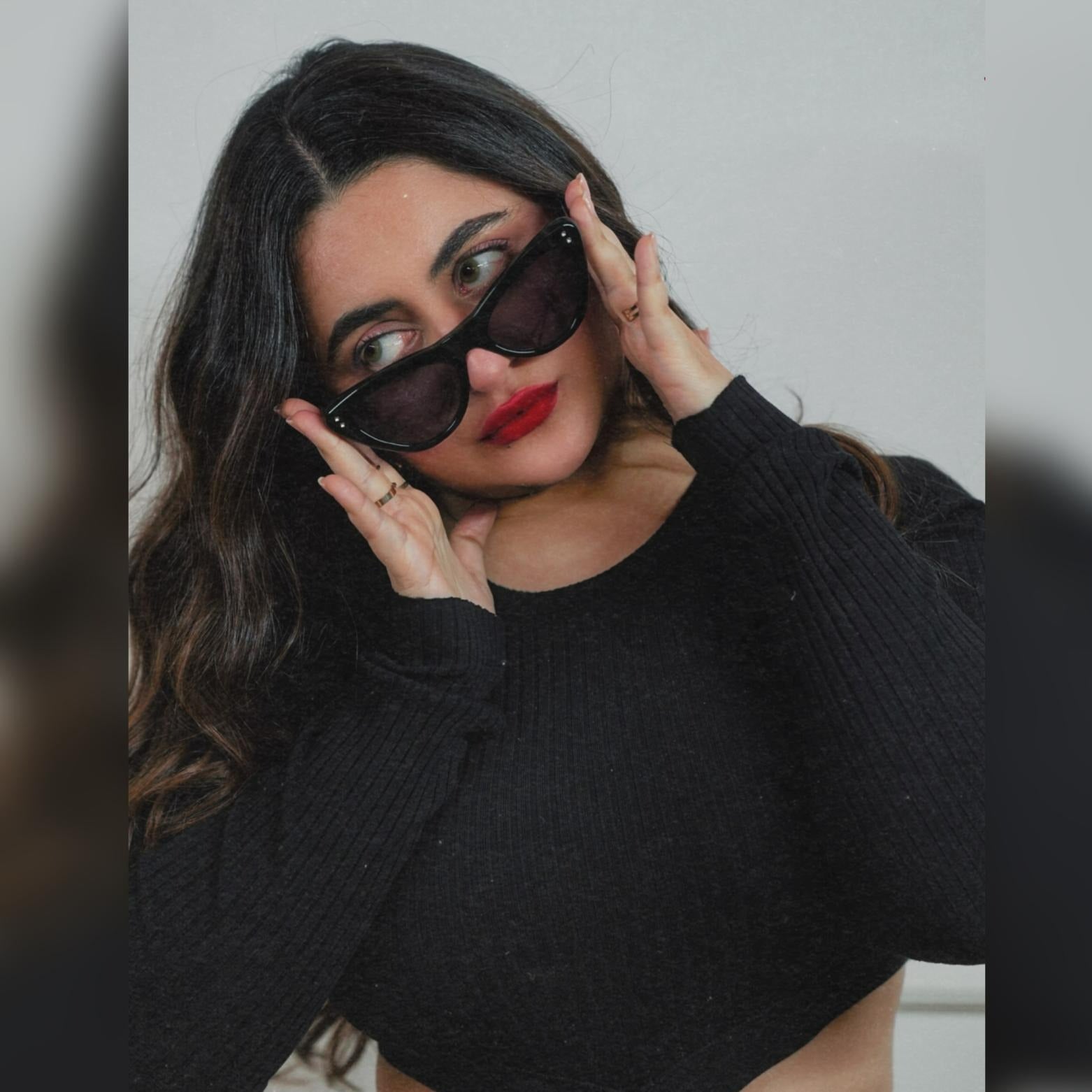 SHEREEN WEARING MARTINA SUN IN BLACK/GREY